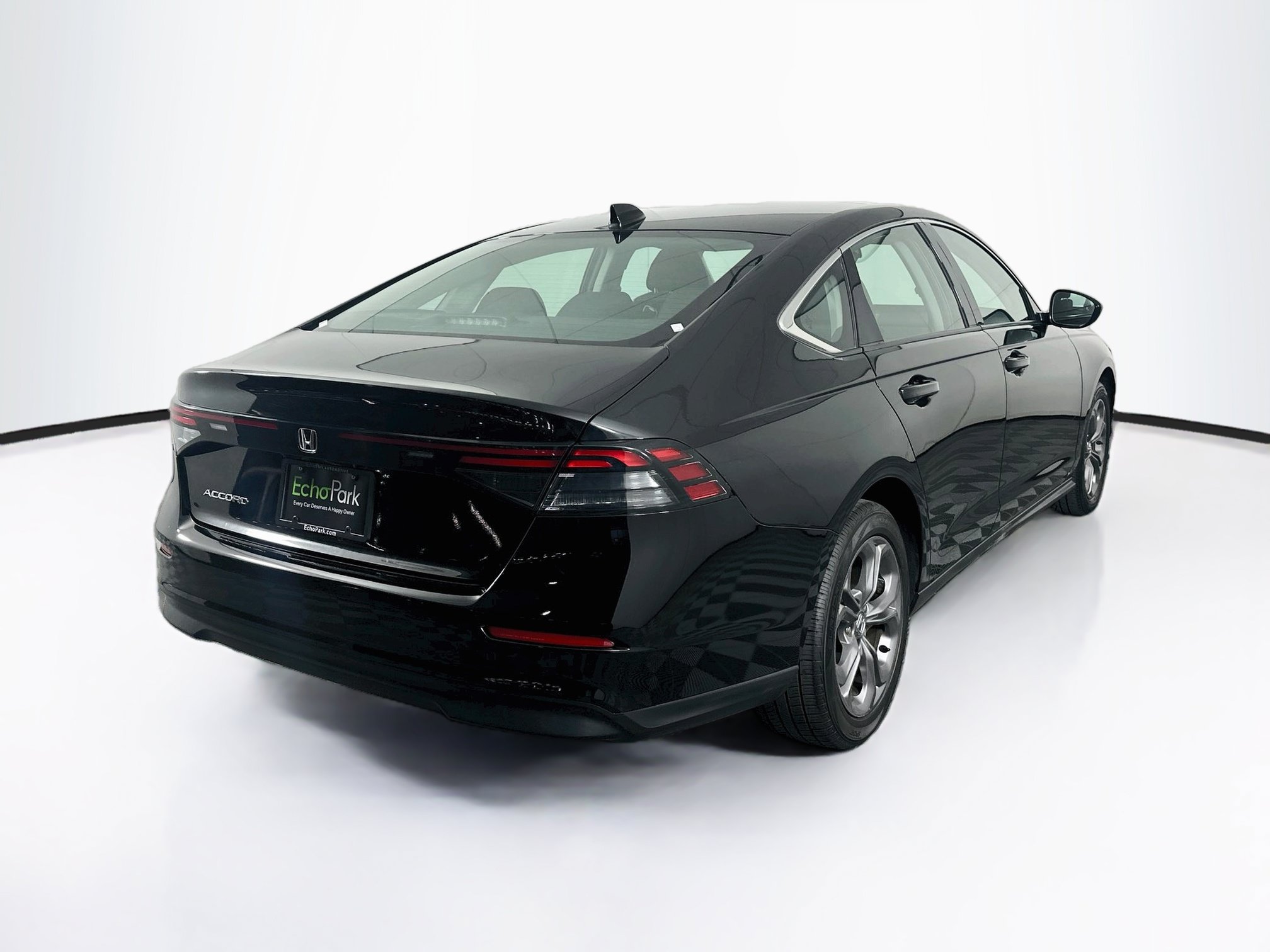 Used 2024 Honda Accord EX image 9