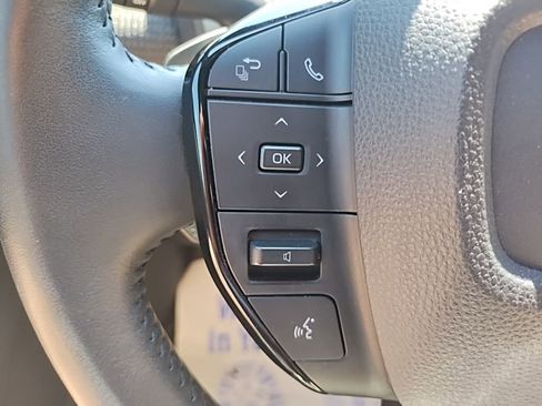 Certified 2023 Subaru Solterra AWD image 28