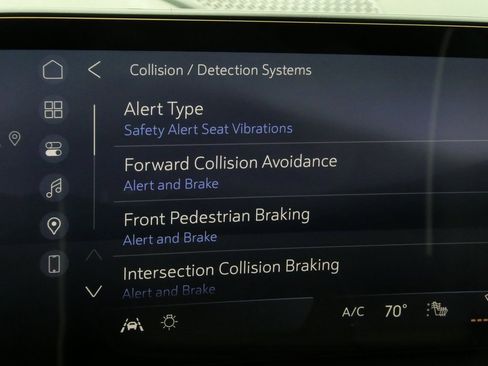 New 2026 Buick Enclave Sport Touring w/ Power Package image 38