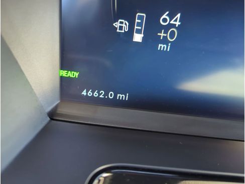 Used 2025 Lincoln Corsair Grand Touring w/ Equipment Group 301A image 17