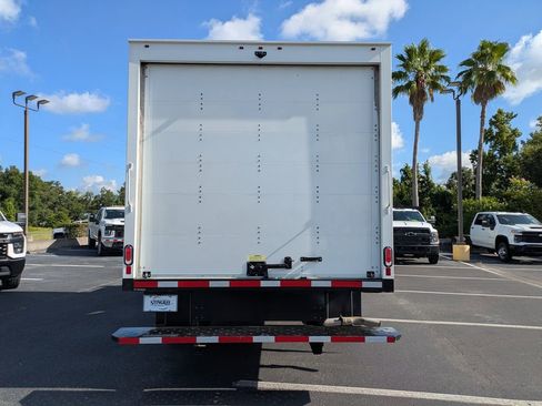 Used 2023 Chevrolet Express 3500 w/ Power Convenience Package image 5