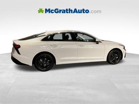 New 2026 Kia K5 LXS FWD image 3