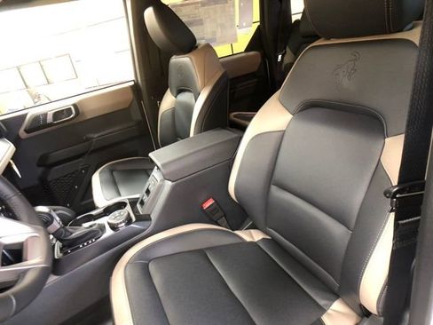 New 2025 Ford Bronco Big Bend w/ Black Diamond Package image 10