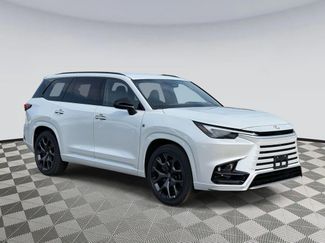 New 2026 Lexus TX 500h AWD video 1