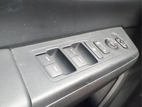 Used 2024 Honda CR-V LX image 29