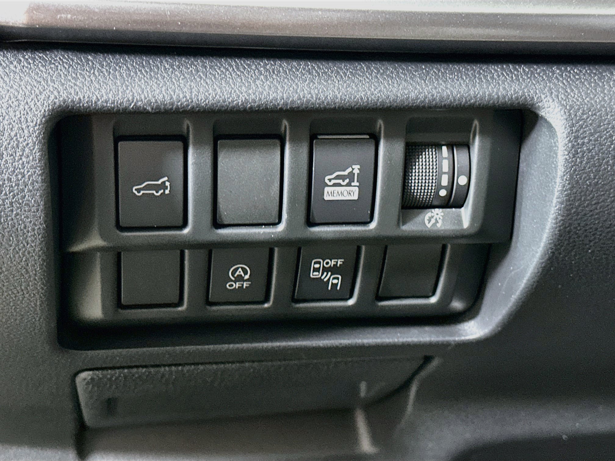 Used 2019 Subaru Forester Premium AWD/4WD image 17