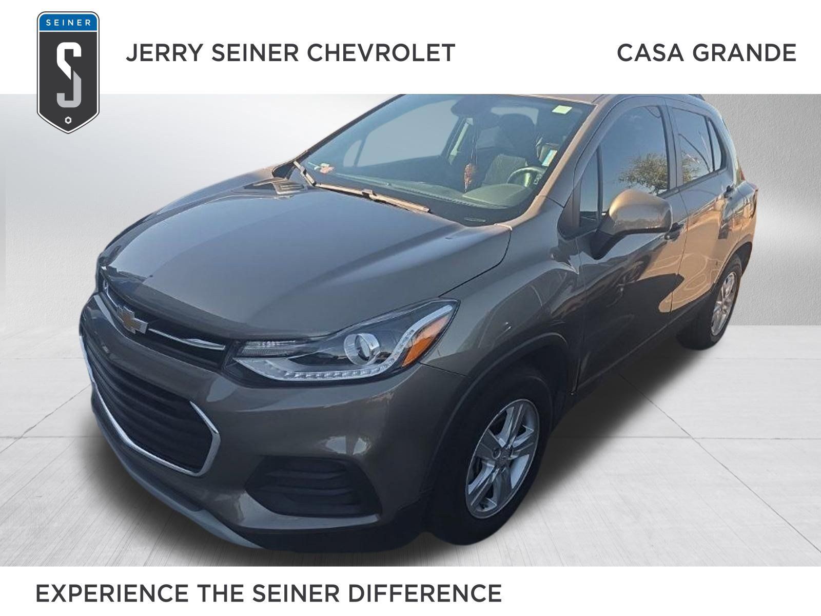 Used 2021 Chevrolet Trax LT FWD image 1