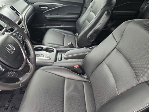 Used 2021 Honda Ridgeline RTL image 11