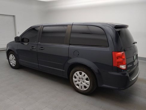 Used 2014 Dodge Grand Caravan SE w/ Quick Order Package 29E SE FWD image 3