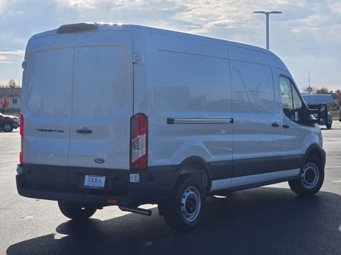New 2026 Ford Transit 250 148 Medium Roof RWD image 10