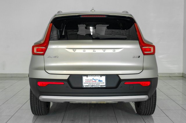 Used 2023 Volvo XC40 B5 Ultimate w/ Protection Package Premier AWD/4WD image 7