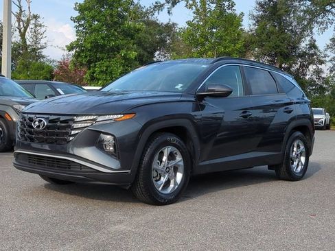 Certified 2022 Hyundai Tucson SEL FWD image 2