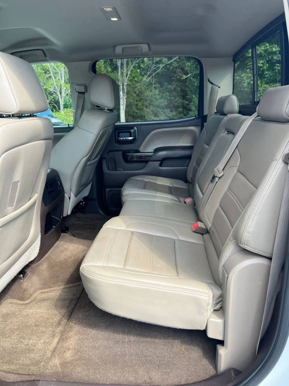 Used 2015 GMC Sierra 3500 Denali w/ Duramax Plus Package AWD/4WD image 19