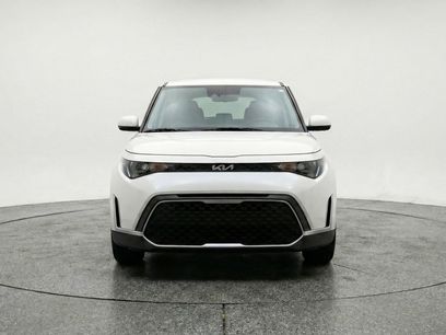 Used 2025 Kia Soul LX w/ LX Technology Package