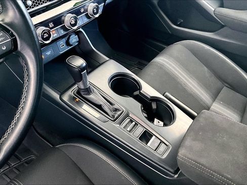 Used 2024 Honda Civic Sport image 5