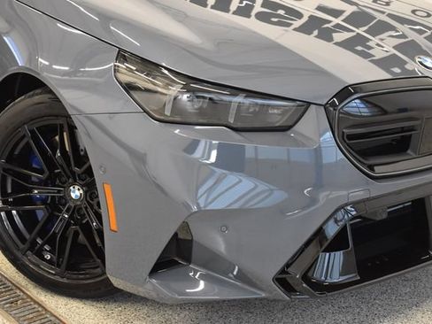 New 2027 BMW M5 Touring AWD/4WD image 31