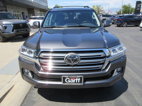 Used 2021 Toyota Land Cruiser AWD/4WD image 14