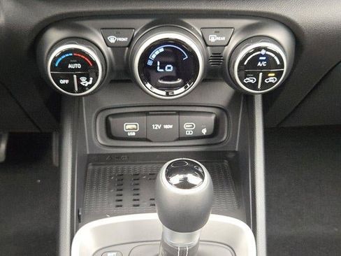 New 2026 Hyundai Venue SEL image 14