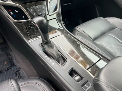 Used 2015 Buick LaCrosse Leather image 21