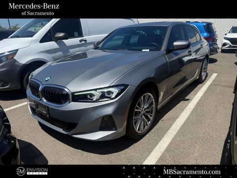 Used 2023 BMW 330i Sedan w/ Driving Assistance Package RWD image 1