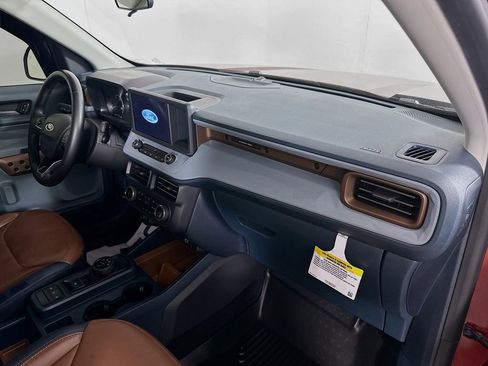 Used 2024 Ford Maverick Lariat FWD image 31