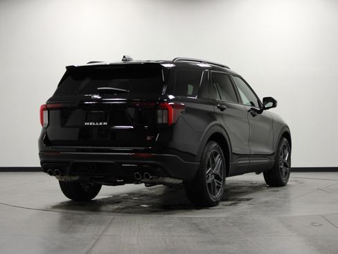 New 2026 Ford Explorer ST w/ Sun And Sound Package image 4