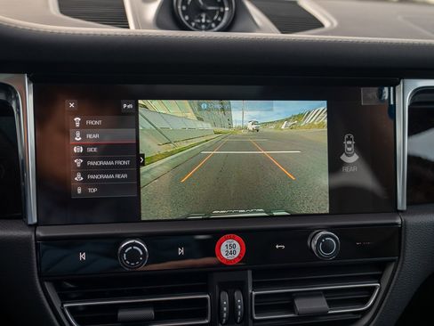 New 2026 Porsche Macan S image 19