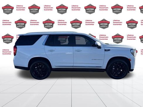 Used 2022 GMC Yukon Denali w/ Denali Premium Package image 4