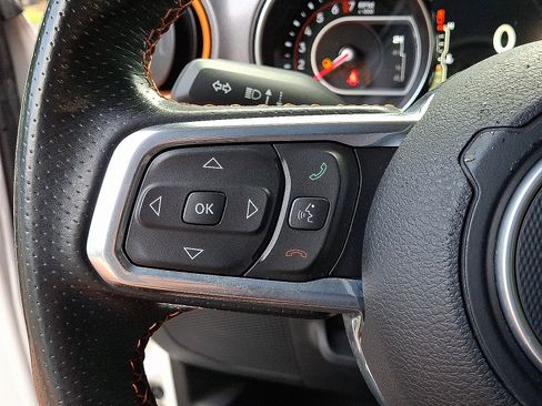 Certified 2021 Jeep Gladiator Mojave AWD/4WD image 21