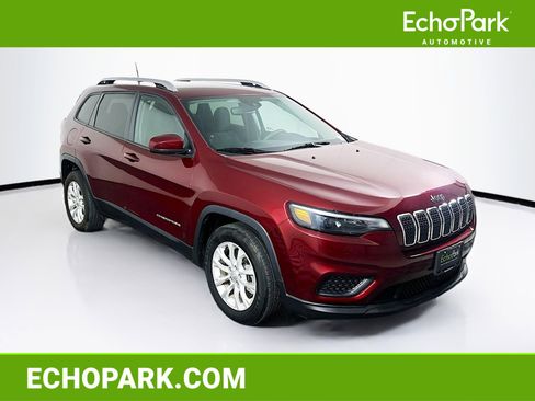 Used 2021 Jeep Cherokee Latitude FWD image 1