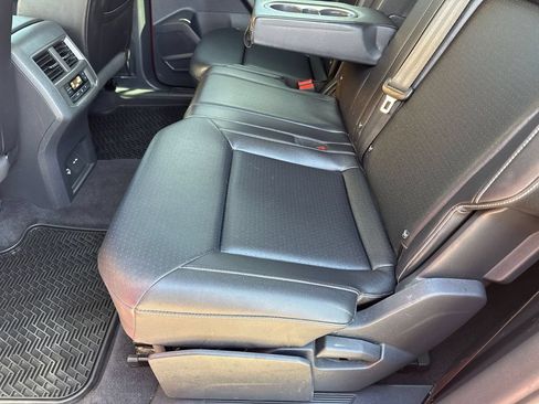 Used 2021 Volkswagen Atlas SE w/ Panoramic Sunroof Package AWD/4WD image 37