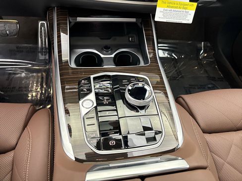 New 2027 BMW X7 xDrive40i w/ Executive Package AWD/4WD image 23