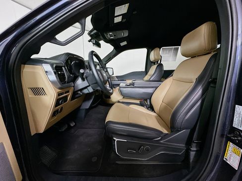 Used 2021 Ford F150 Lariat w/ Equipment Group 501A Mid image 13