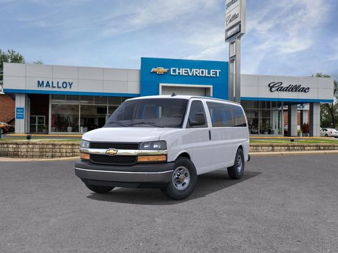 New 2024 Chevrolet Express 2500 image 34