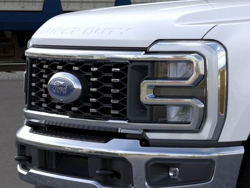 New 2026 Ford F350 Lariat AWD/4WD image 17