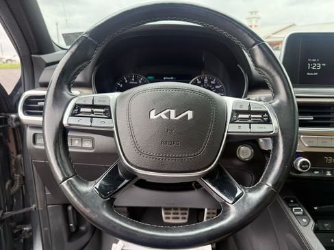 Used 2022 Kia Telluride SX w/ Nightfall Edition Package image 15