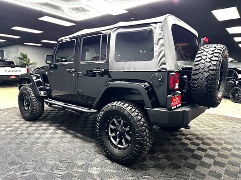 Used 2015 Jeep Wrangler Unlimited Sport w/ Quick Order Package 24S image 8