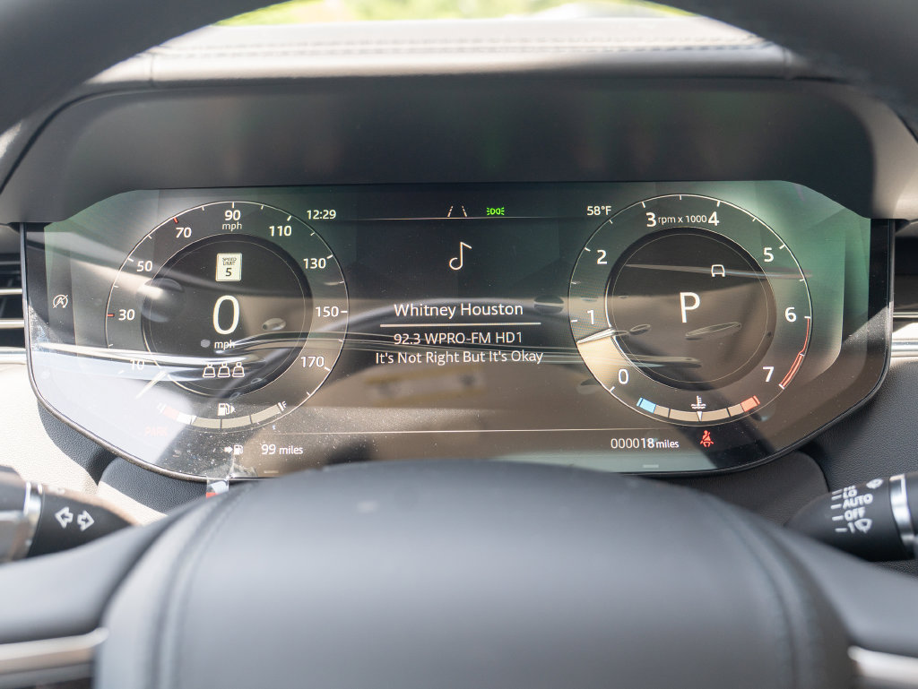 New 2026 Land Rover Range Rover SE AWD/4WD image 13
