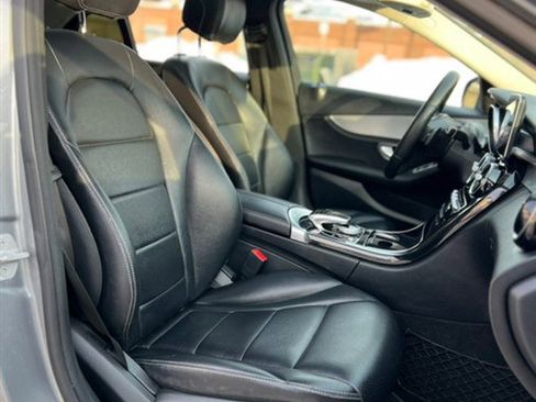 Used 2015 Mercedes-Benz C 300 4MATIC Sedan image 25