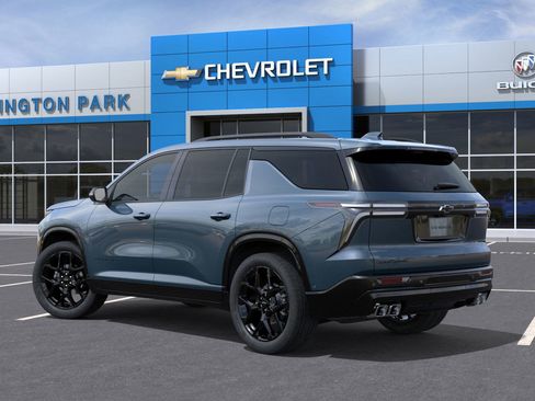 New 2026 Chevrolet Traverse RS image 3