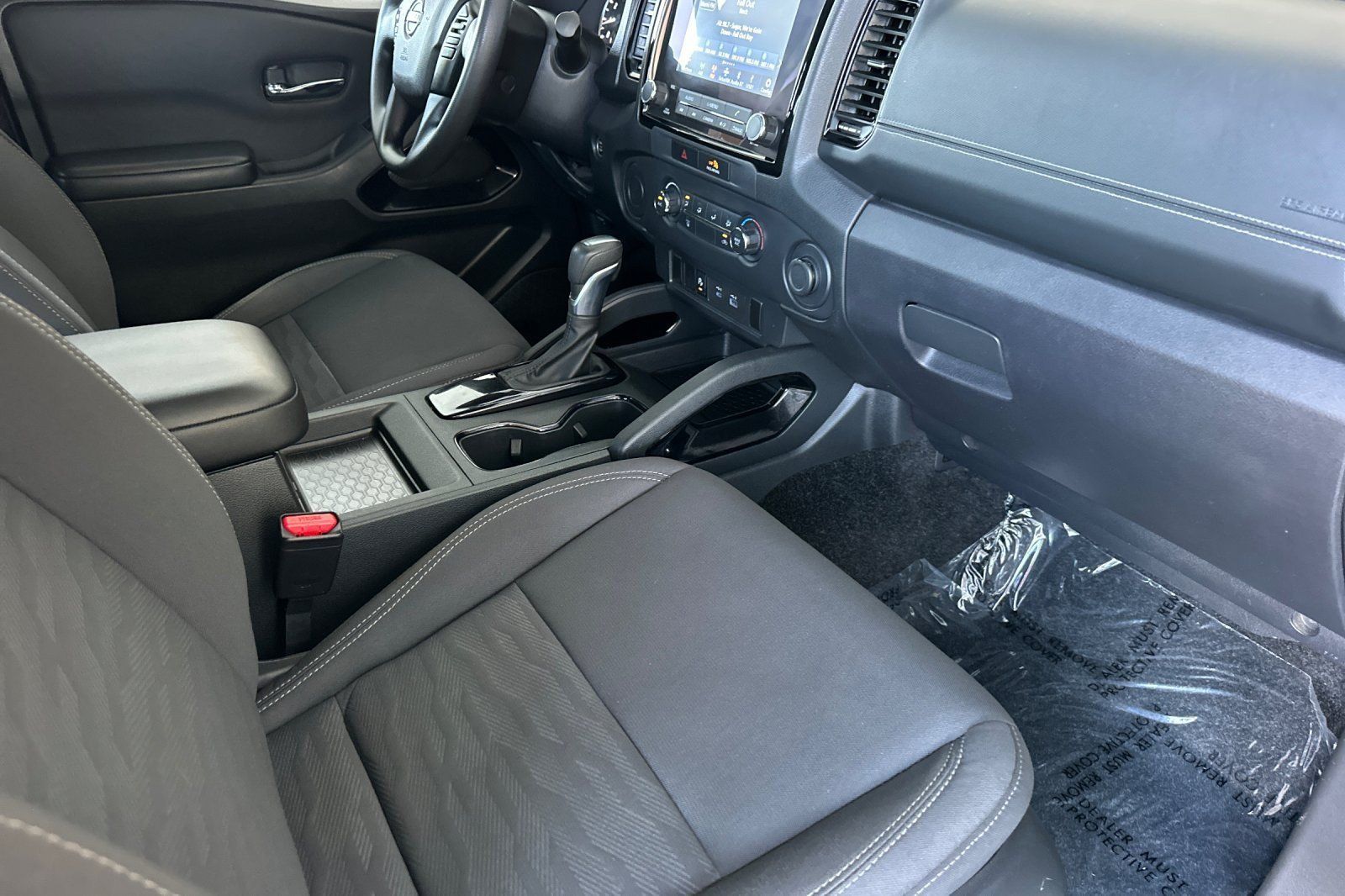Used 2023 Nissan Frontier SV w/ Midnight Edition Package RWD image 14