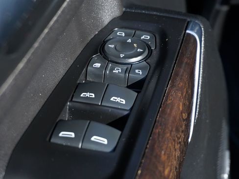 Used 2020 GMC Sierra 2500 Denali w/ Denali Ultimate Package image 18