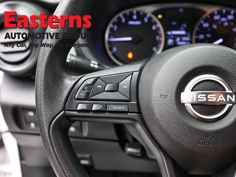 Used 2023 Nissan Kicks S FWD image 14