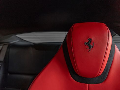 Used 2021 Ferrari Roma image 18