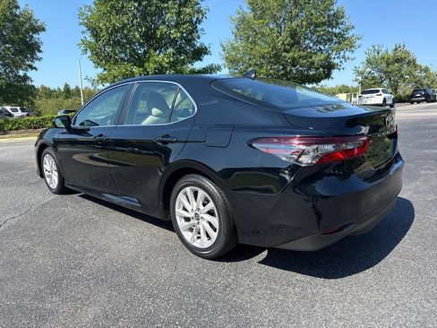 Used 2024 Toyota Camry LE FWD image 4