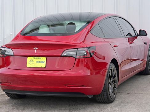 Used 2023 Tesla Model 3 Standard Range image 51