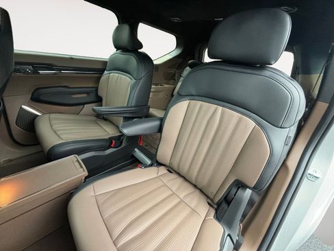 New 2026 Kia EV9 GT-Line image 13