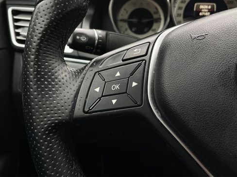 Used 2014 Mercedes-Benz E 350 Cabriolet image 24