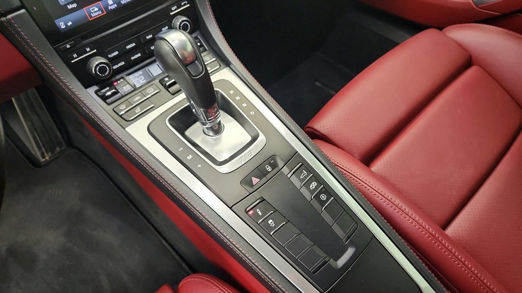 Used 2018 Porsche 718 Cayman GTS RWD image 40