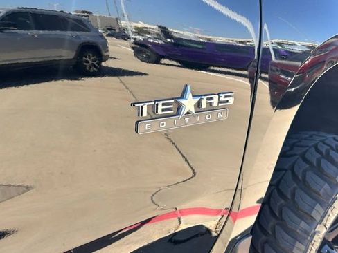 Used 2023 Chevrolet Silverado 1500 LT image 13